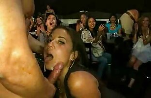 XXX دو لزبین جوان لیسیدن یک خروس لاستیکی بزرگ که در چند دقیقه می شود به الاغ یکی از آنها و پرشهای کردن در یک سوراخ فیلم سوپر های خارجی باریک